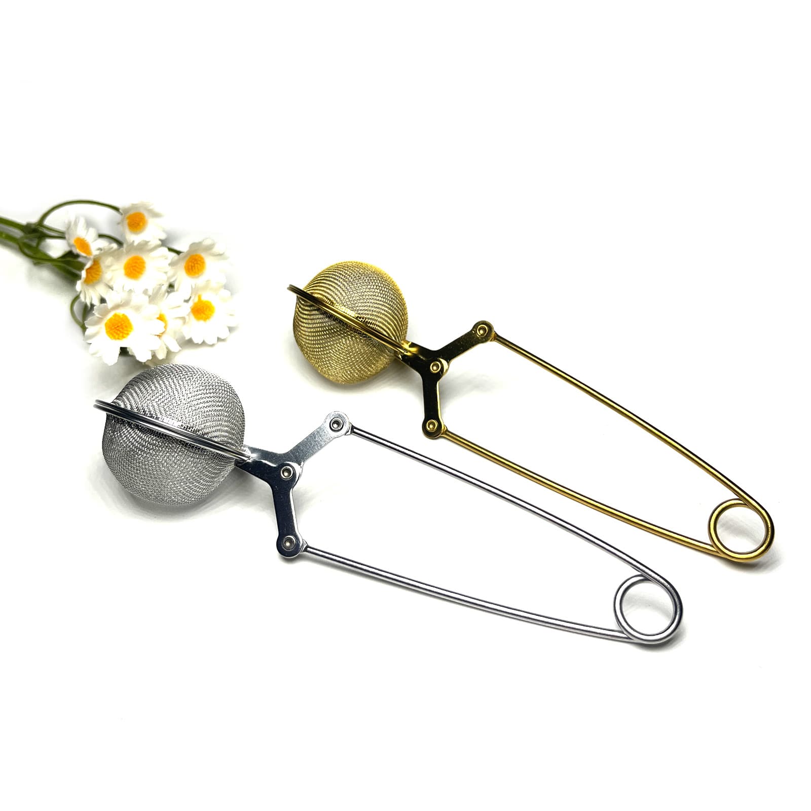 304 Stainless Steel Clip Handle Titanium Tea Filter Mesh Infuser, Multi-functional Tea Ball with Tea Tongs