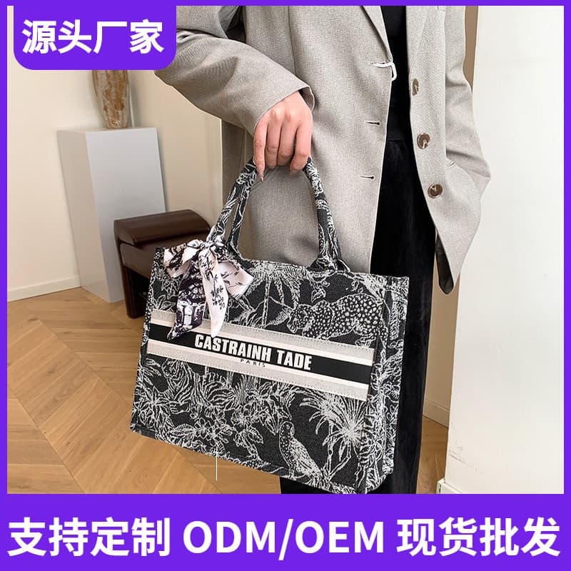 Ink Painting Canvas Tote Bag Women's 2025 New Style Handbag Large Capacity Versatile Handheld Bag