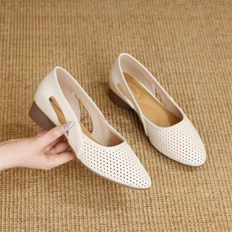 Women's Fashion Summer Soft Leather Pointed Toe Hollow Sandals, Breathable Chunky Low Heel Shoes for Cross-Border Trade