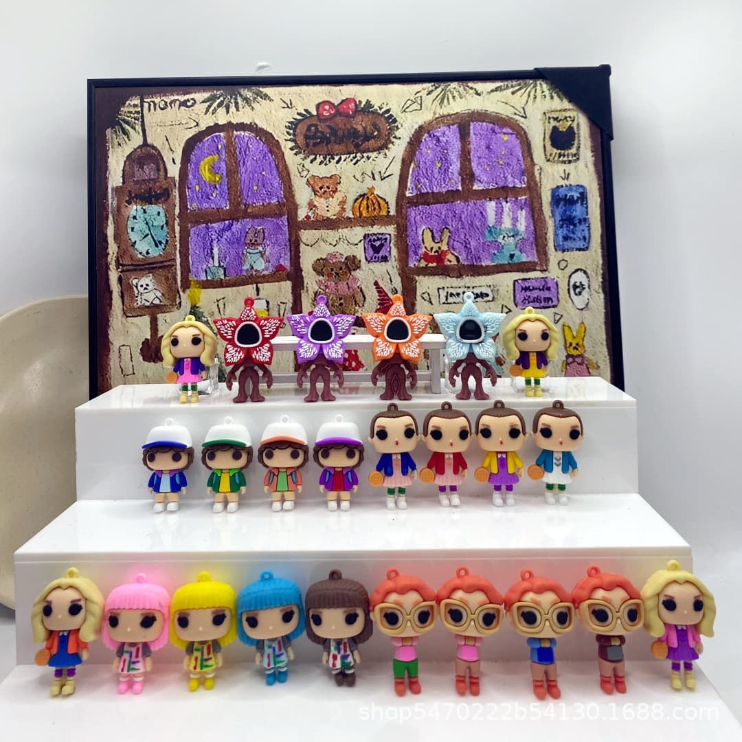 Cross-border cartoon Stranger Things keychain Piranha doll archaeological blind box high-end schoolbag small pendant wholesale