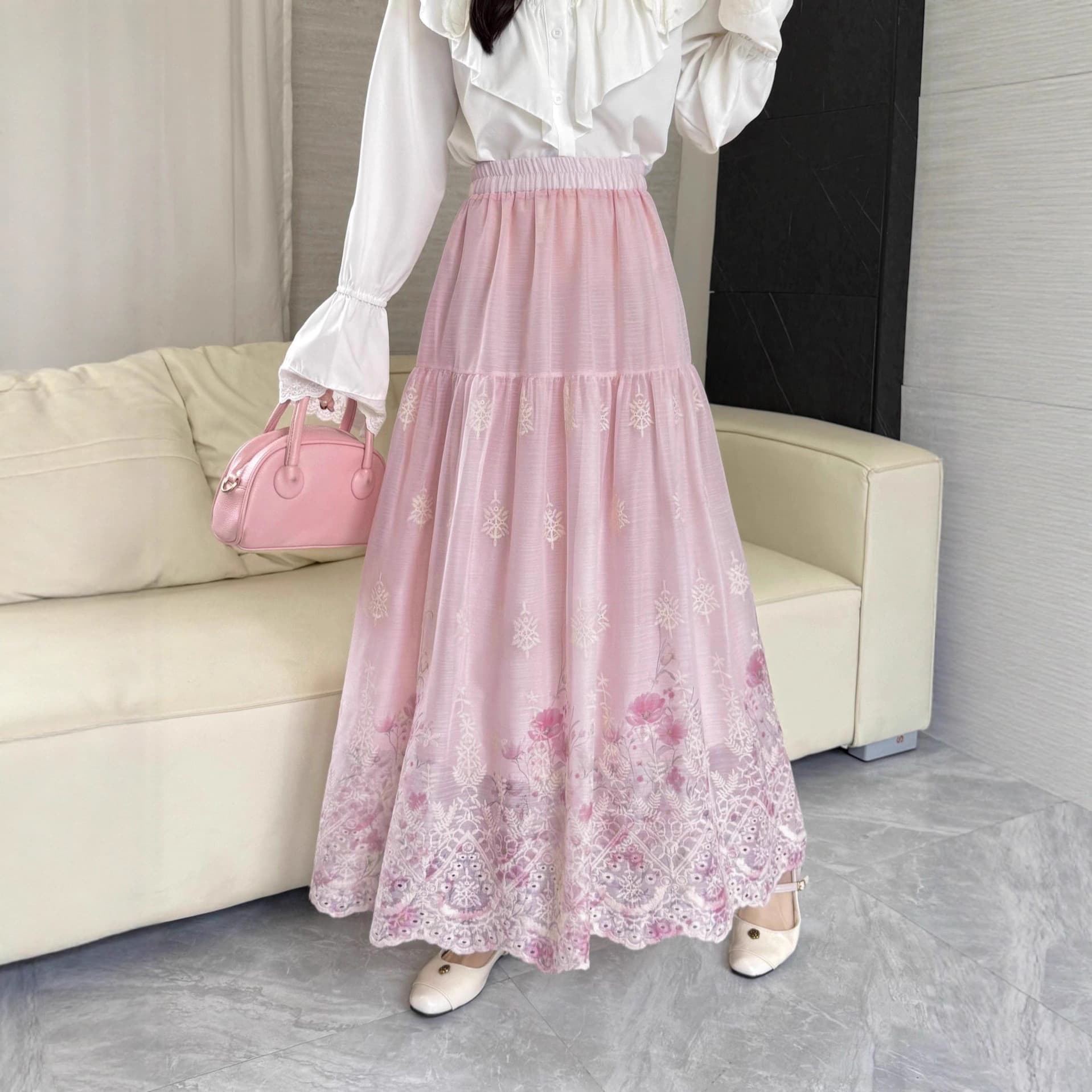 Cross-border new autumn and winter early spring ethnic style heavy industry embroidered skirt commuting versatile A-line mid-length skirt