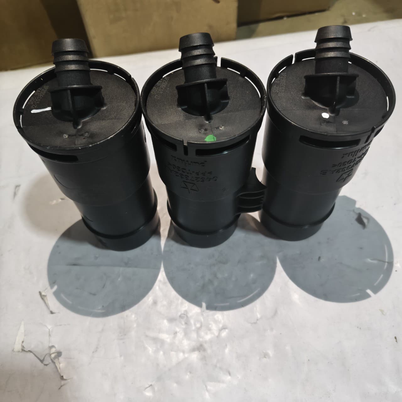 04627332AB 4627332AB Compatible with Cherokee Carbon Canister Solenoid Valve Vapor Canister Carbon Canister Filter