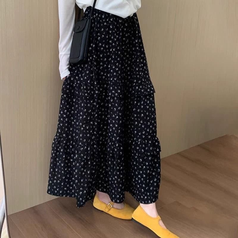 [Three Skirt Lengths] Gentle and Elegant Floral Midi Cake Skirt for Women, Spring/Fall High-Waist Slimming Design 2026