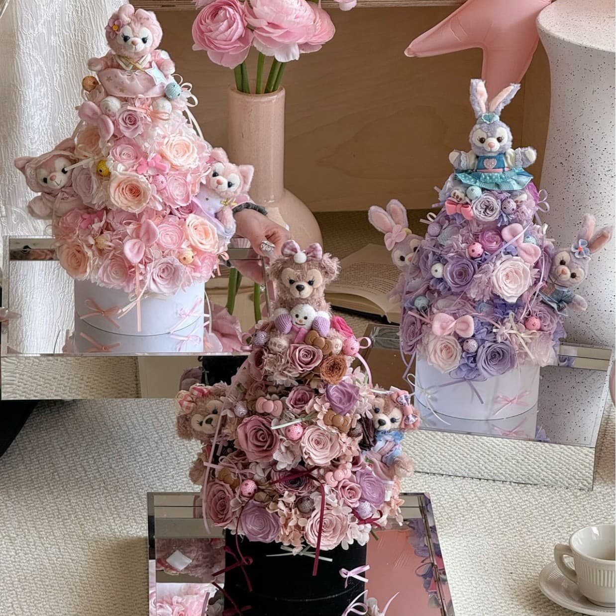 Preserved Flower Plush Toy Figurine, Pink Rose Floral Decoration, Gift for Girlfriend or Best Friend Birthday Valentine's Day