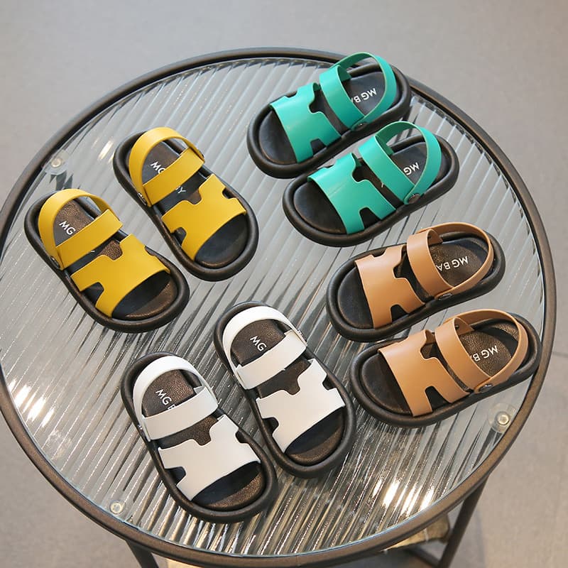 2026 Spring Children's Summer New Sandals Boys and Girls Soft Sole Non-Slip Toddler Baby Velcro Beach Shoes Fashion