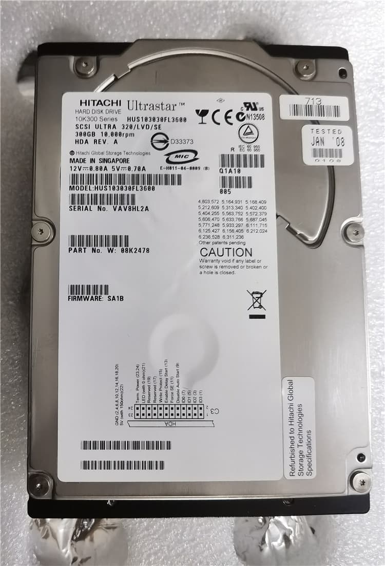 Hitachi HUS103030FL3600 17R6391 300G 10K 68-pin SCSI Hard Drive