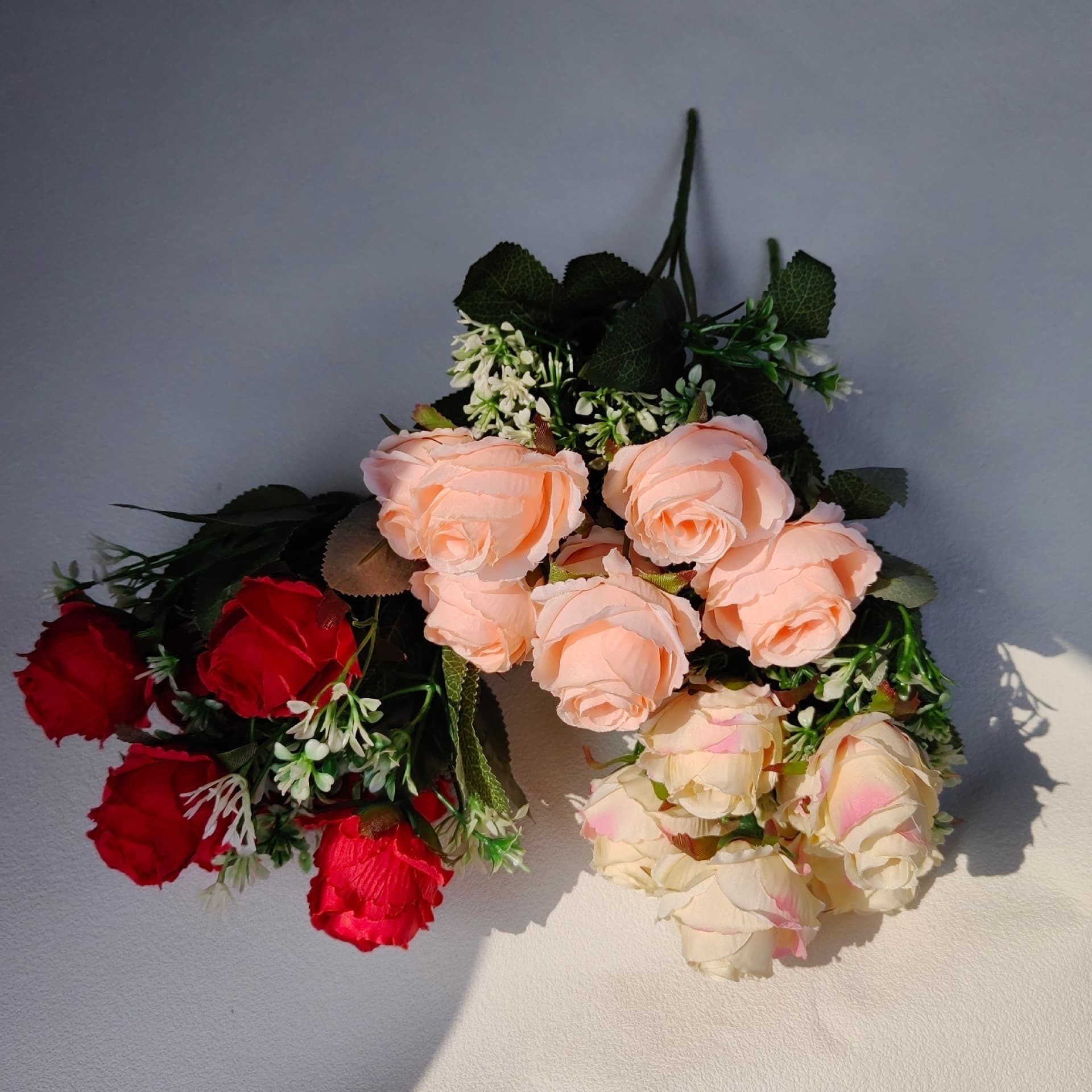 Cross-Border Hot Spring 7-Head Small Rose Bouquet Artificial Table Flower Autumn Small Rose Bundle