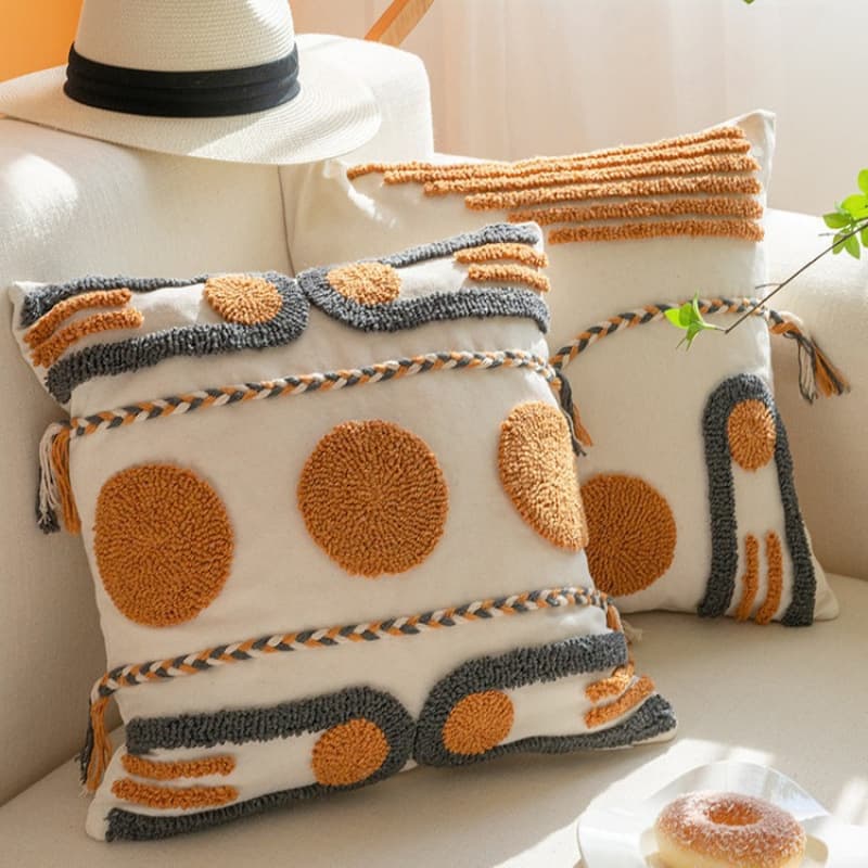 Vintage Nordic Bohemian B&B Style Light Luxury Tufted Hand-Painted Cushion Cover Sofa Tassel Pillow Cover Set