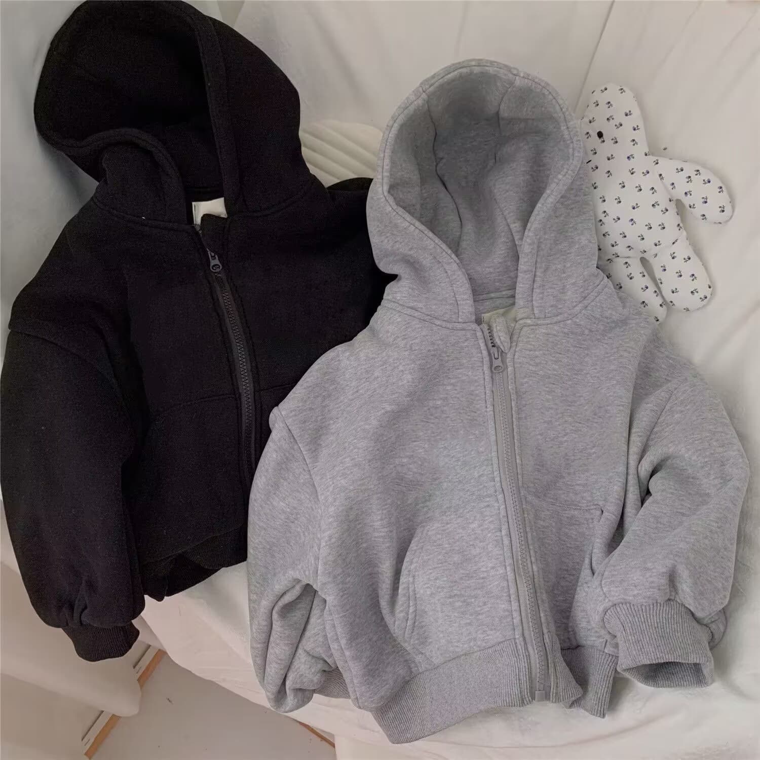 Children's Cardigan Hooded Sweatshirt Boys Spring/Autumn/Winter Trend Loose Versatile Solid Color Medium to Large Kids' Outerwear, Also for Girls