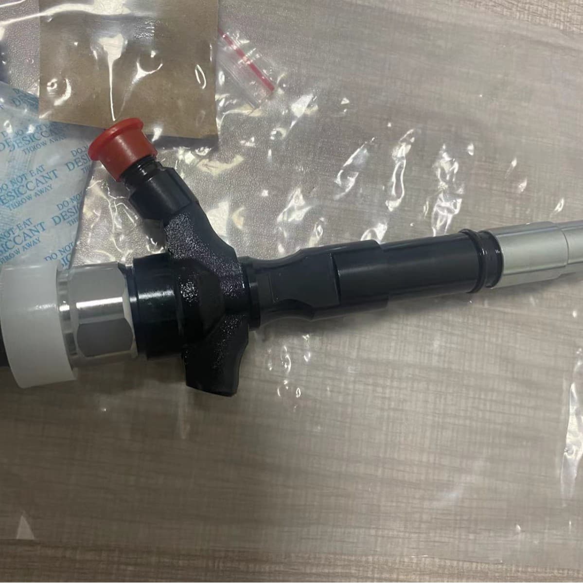 Toyota 1KD injector 23670-30400 compatible with Prado and Toyota Hilux source factory