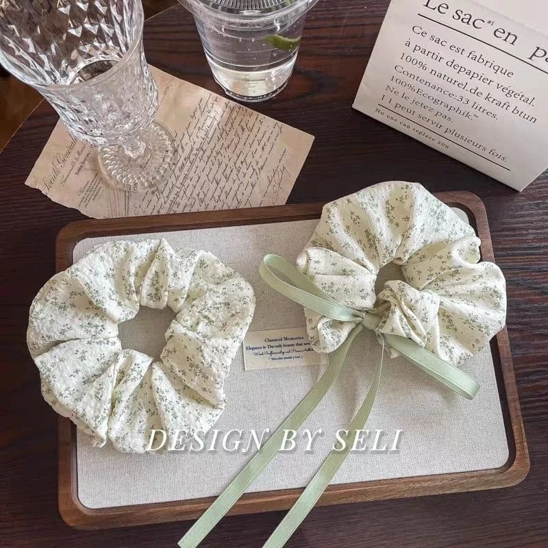New Spring/Summer Fresh Floral Print Bean Paste Green Scrunchie Hair Tie with Bow Ribbon, Girl's Hair Tie Headwear