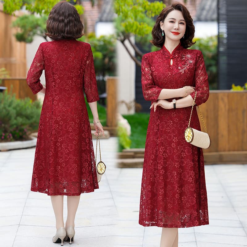 2025 Mother's Cheongsam Elegant Lace Wedding Dress for Mother of Bride
