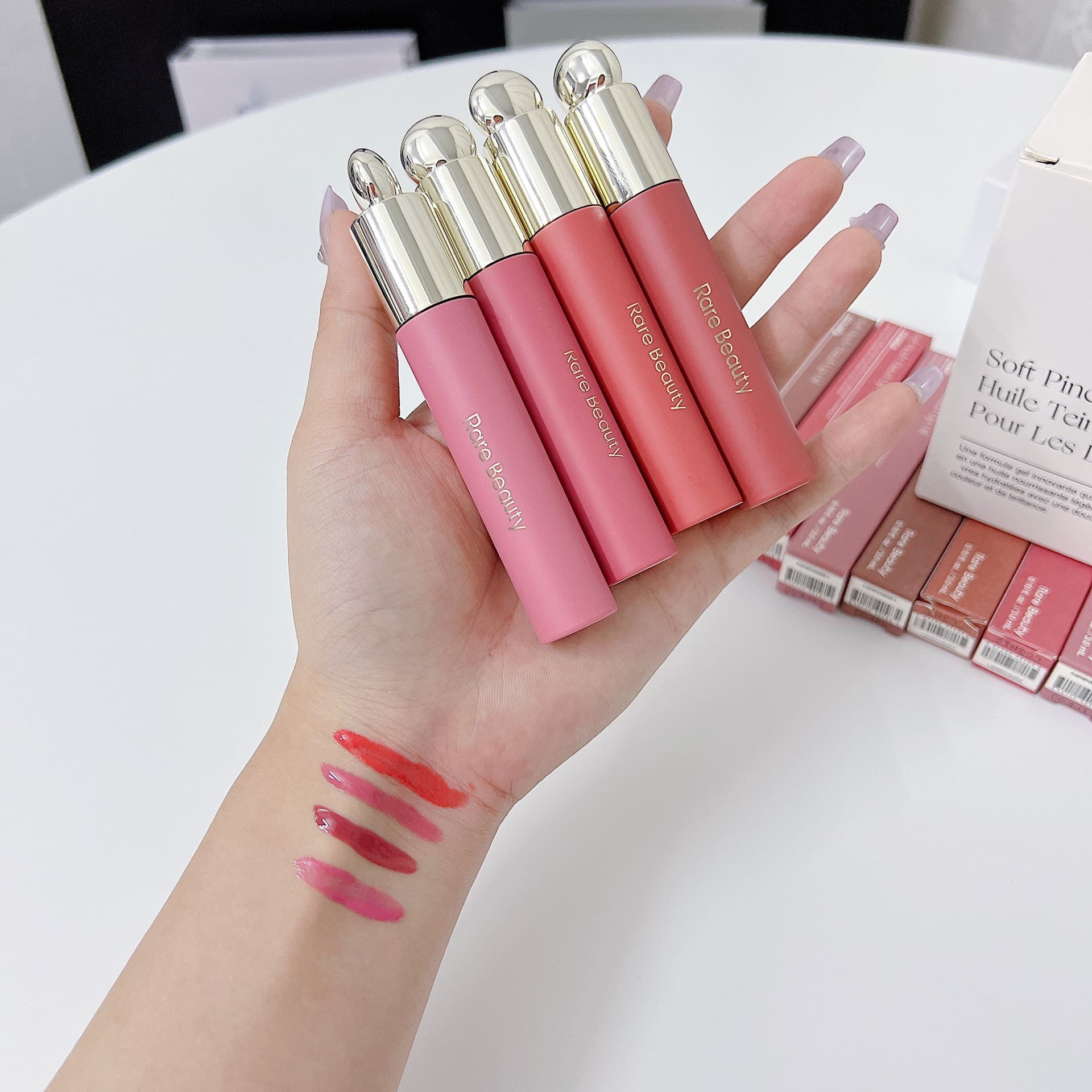 Cross-border Rare Beauty Selena Lip Gloss Silky Lipstick Mirror Finish Honesty Lip Oil Happy/Hope
