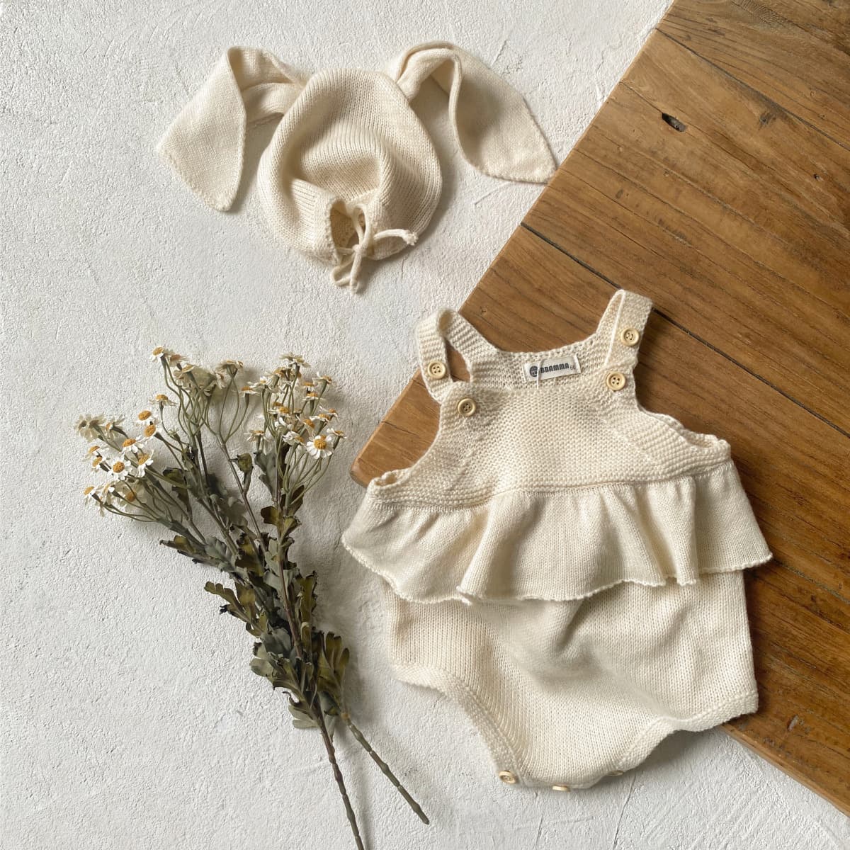 Baby Winter Knitted Romper with Lace Trim, Bodysuit for Boys and Girls, Rabbit Hat Sweater Onesie