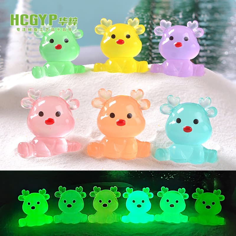 Micro Landscape Creative Glow-in-the-Dark Sitting Deer Bonsai Pot Decoration Ornament Cartoon DIY Resin Mini Accessory