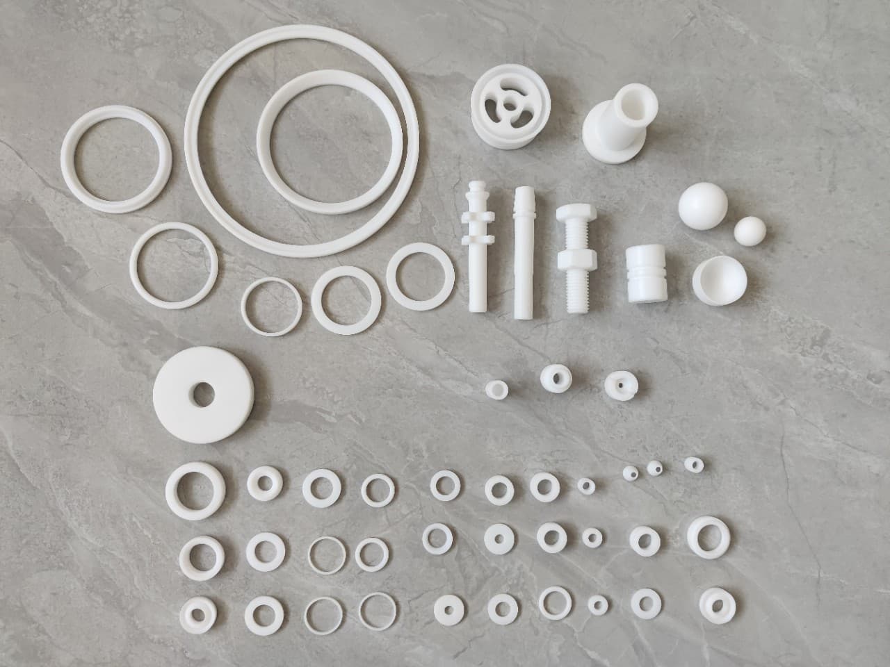 Production of PTFE Special-Shaped Products for Sealing Flat Gaskets, Non-Toxic, High-Temperature Resistant, Flame Retardant, Insulating