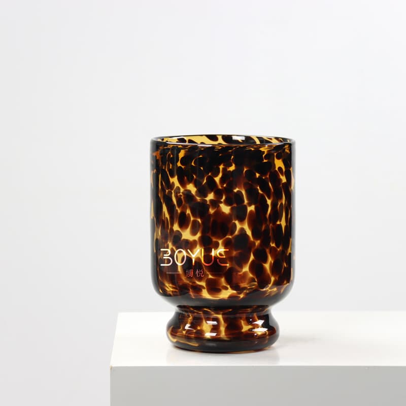 Vintage Simple Handmade Tortoiseshell Leopard Spot Vase European Style Vase for Living Room Dining Table Flower Arrangement Glass Flower Vessel