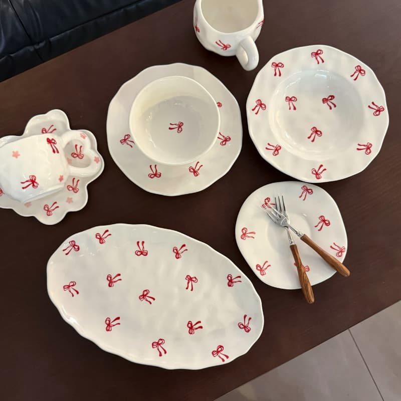 Korean ins style hand-painted bow ceramic plate, hand-shaped bowl, high-looking hand-shaped coffee cup and saucer, oval plate