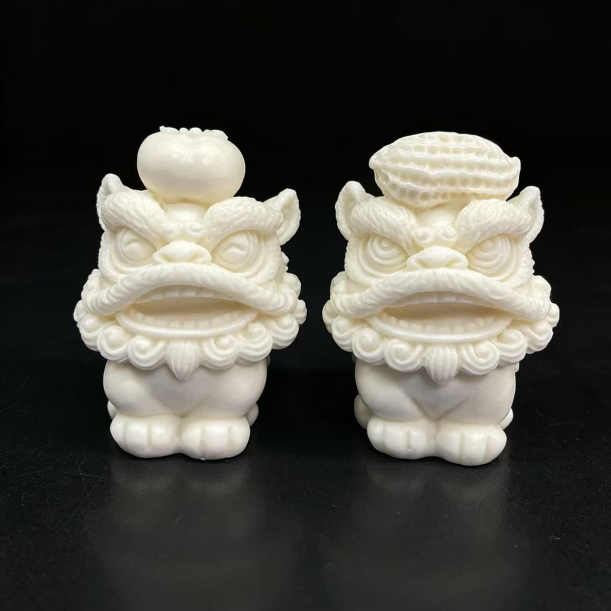Ivory Fruit Carved Persimmon Good Things Peanut Awakening Lion 6.8*4.5*4.8 Desktop Ornaments Car Products