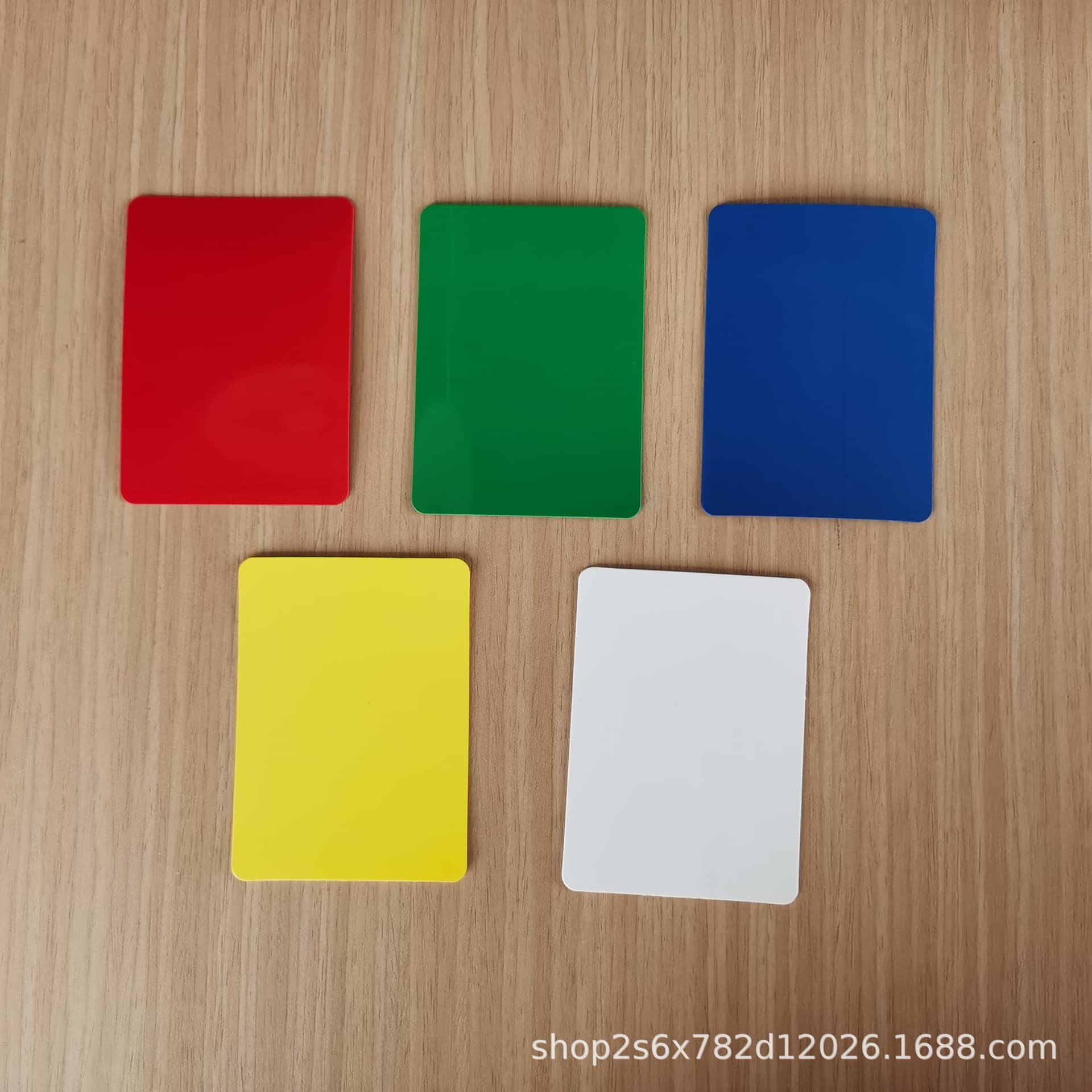 PP plastic sheet one side glossy one side frosted poker card cutting card Poker card cutting card