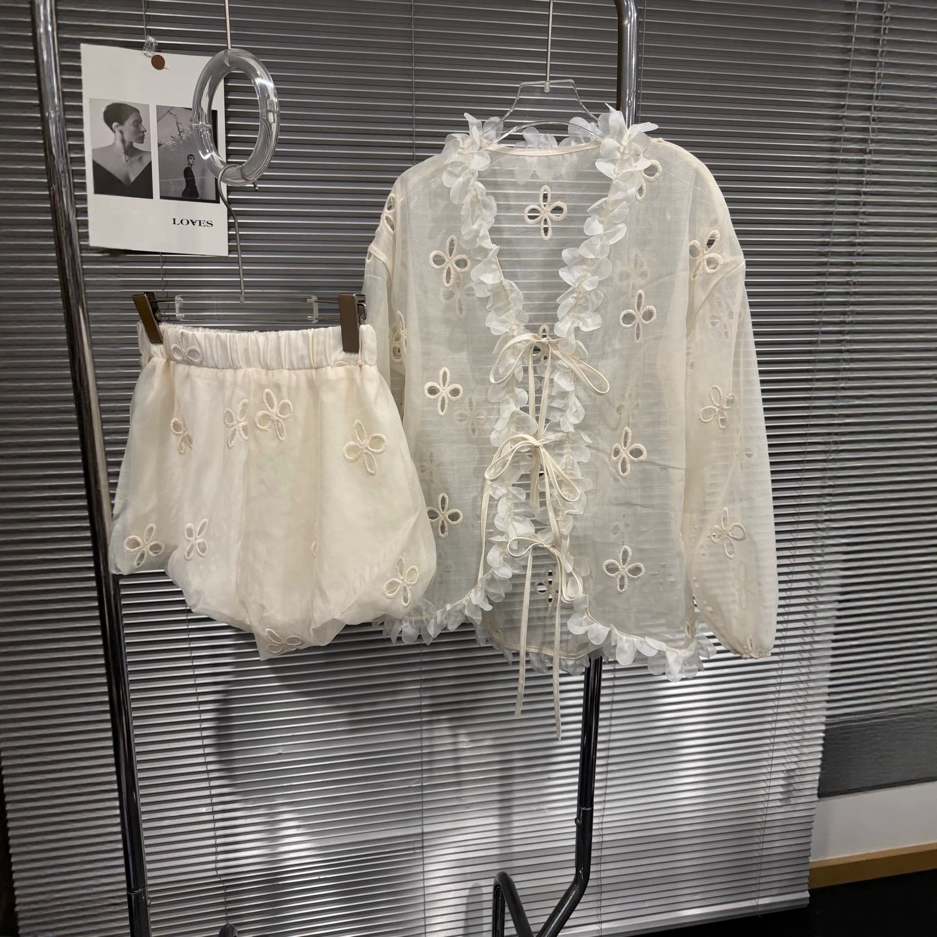 2026 Summer New Arrival French Lace Trim Long Sleeve Loose V-Neck Shirt Set Women's High Waist Shorts Two-Piece Set