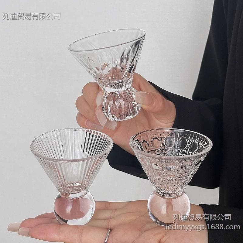 Niche ins retro small wine glass gem pattern tall glass master cup one cup kung fu tea cup tea cup