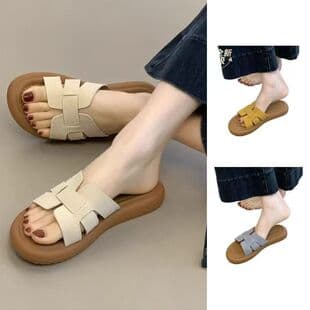 Trendy Thick-Soled Flip Flops for Women Summer 2026 New Soft Flat Casual Beach Sandals for Pregnant Women