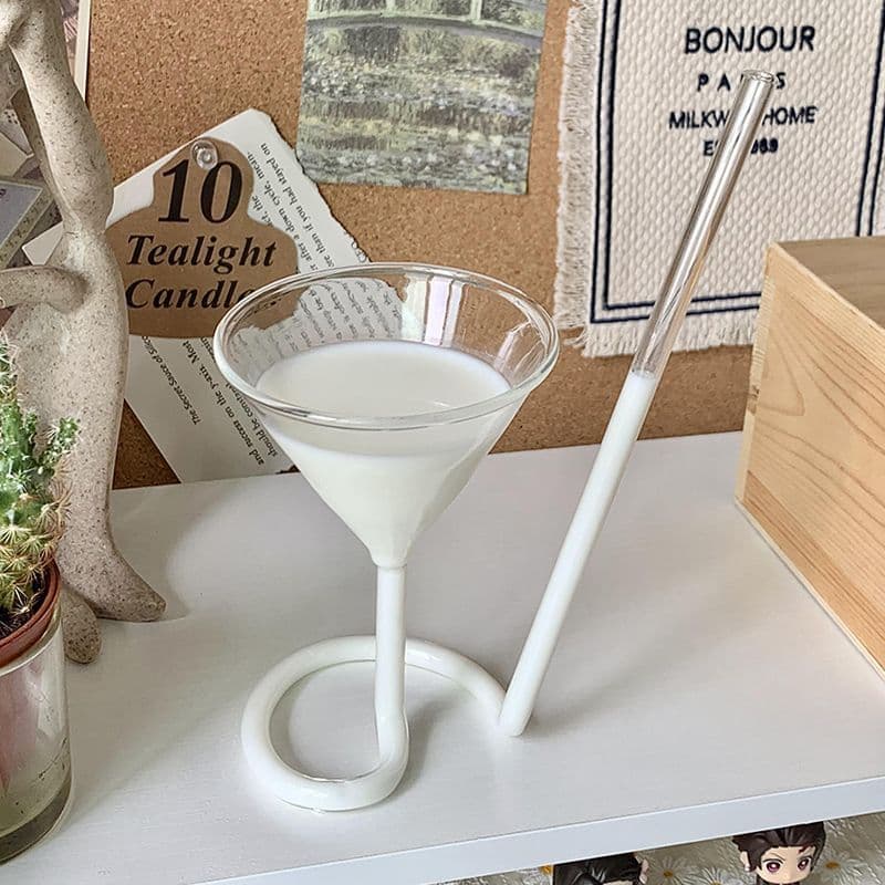 Ins Quirky Glass Cup Xiaohongshu Spiral Straw Milk Cup Cocktail Glass High Aesthetics Single Piece Wholesale
