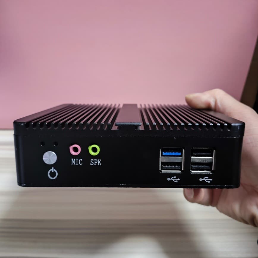 XINCHUANGYUN Yingchi J1900 Mini PC N2830 Industrial Control Barebone System Host Win7 Assembled Desktop
