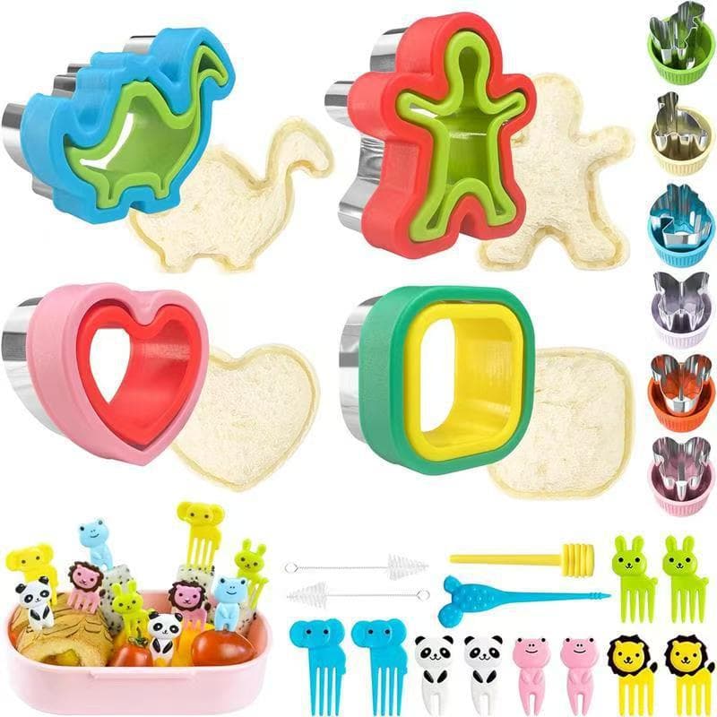 Cross-border 24-piece set of medium sandwich molds, children's bread toast cutting molds, fruit cookie molds