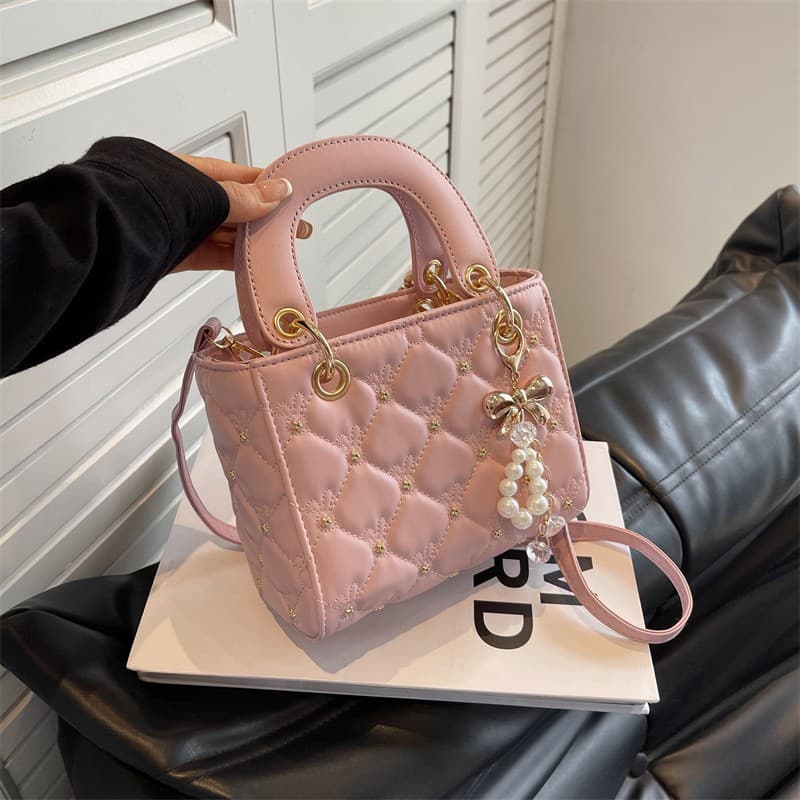 Cross-border Fashion Trendy Lady Dior Bag 2025 New High-Quality Diamond Stitching Pearl Handheld Bucket Bag