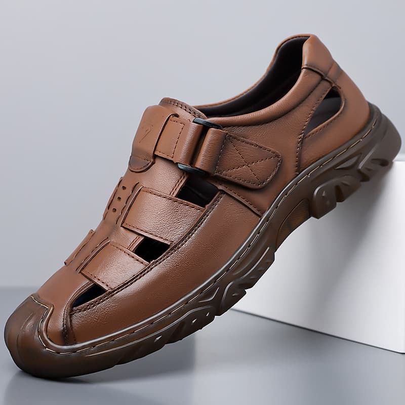 Men's Leather Sandals Top Layer Cowhide 2026 Summer New Men's Hollow Breathable Hole Shoes Trendy Anti-Slip Men 529