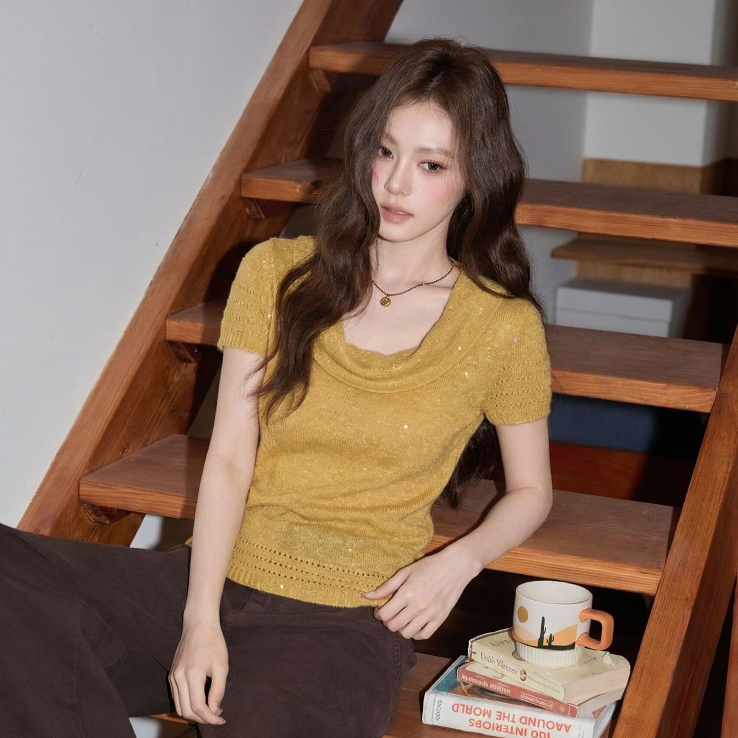2026 Summer New Style Sweet and Spicy Mock Neck Short Sleeve Knit Top Women Slim Fit Design Versatile Top