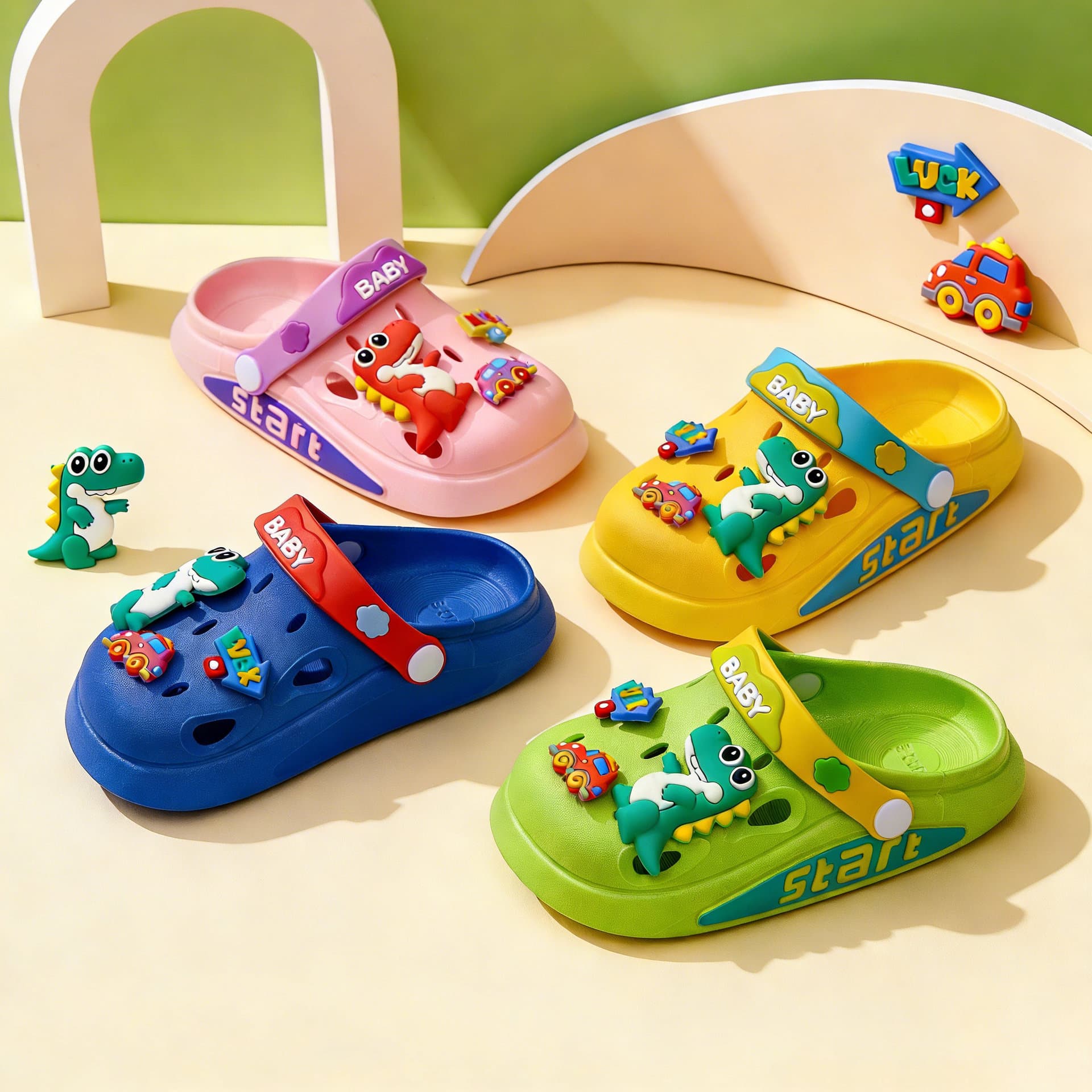 Summer Kids Cartoon Hole Sandals for Boys and Girls Ages 3-12, Dinosaur Non-Slip Closed-Toe 2-Way Children's Slippers
