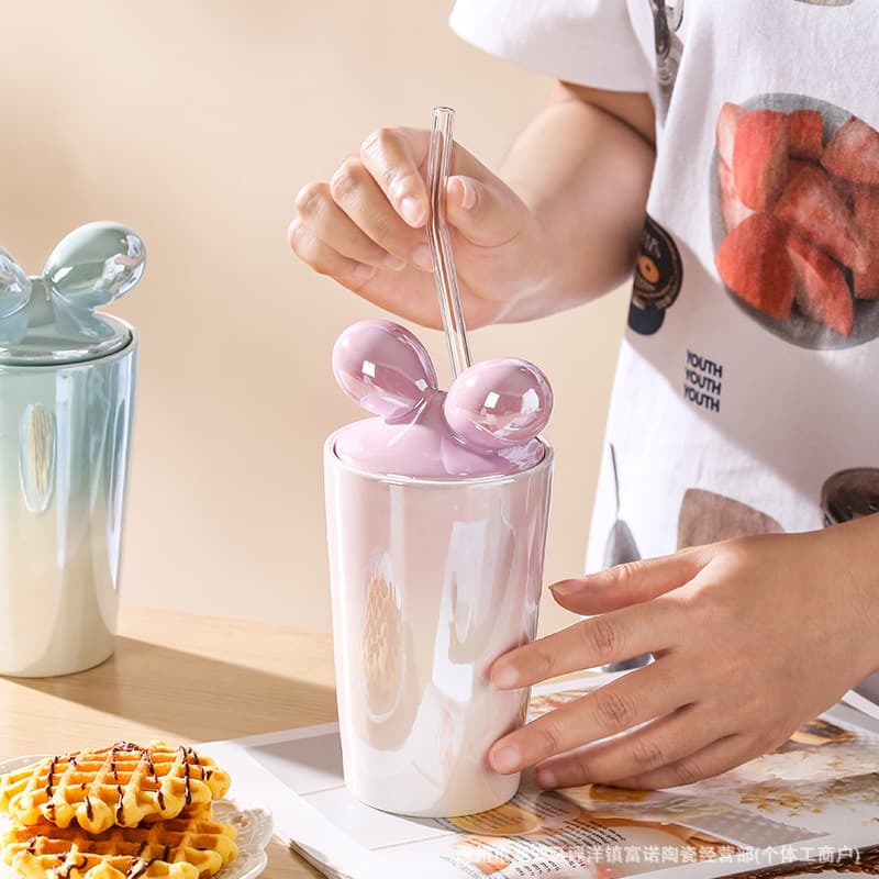 Creative Butterfly Knot Ceramic Mug with Straw Office Tea Cup Cute Gift for Opening Business Glass Straw Round Shape Universal