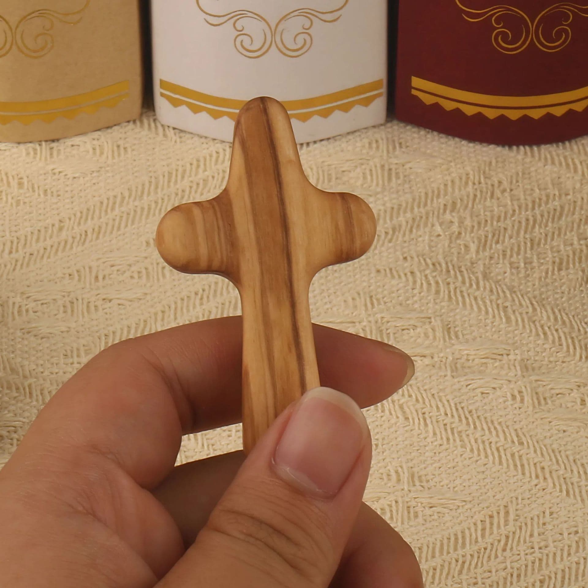 Cross wooden ornaments, decorative crafts, creative gifts, solid wood cross crafts, church ornaments and lettering