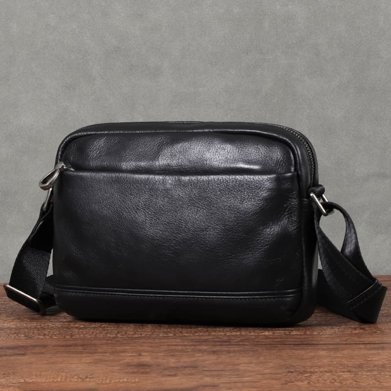 Amazon New Genuine Leather Crossbody Bag for Men, Top Layer Cowhide, Fashionable Casual Shoulder Bag, Men's Small Square Bag