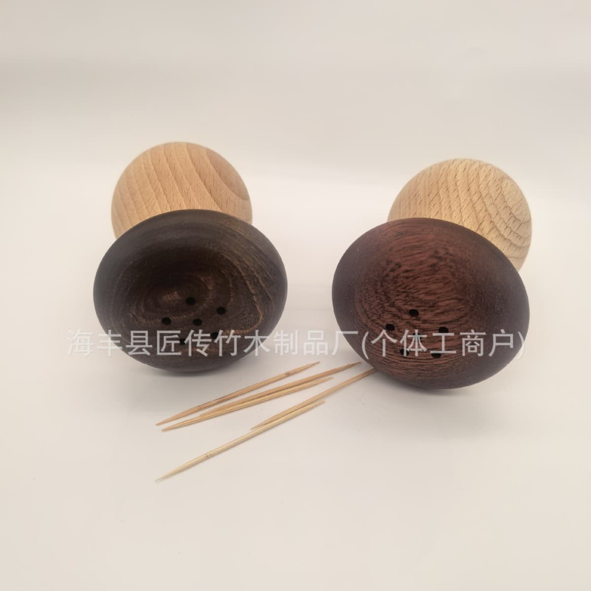 Factory Direct Wooden Toothpick Holder - Creative Mushroom-shaped Restaurant Table Decor Dispenser