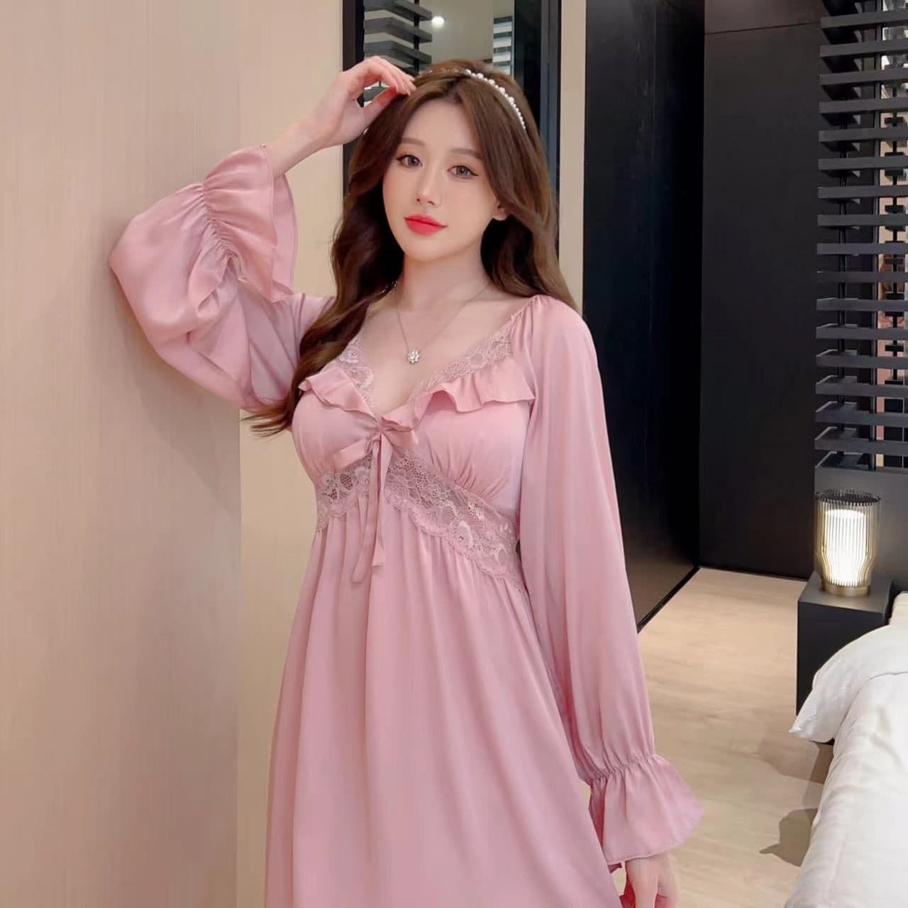 Bundle Hot-Selling Women's Long Sleeve Lace Trim V-Neck Stretch Satin Ice Silk Nightgown with Padded Bra