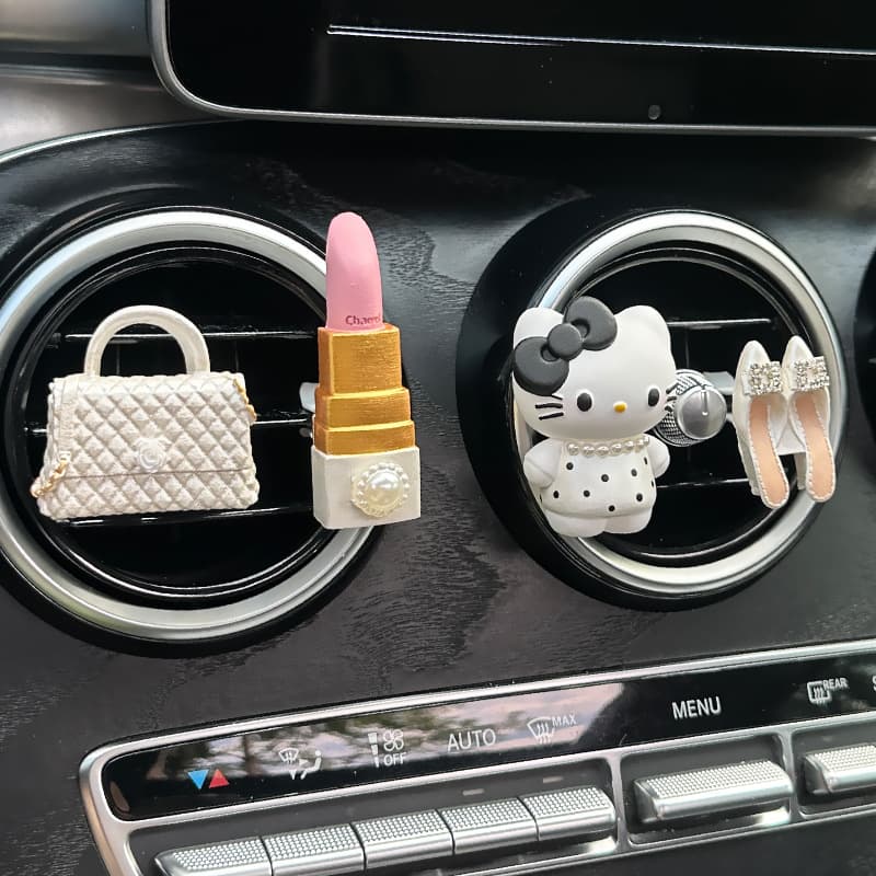 Cross-border Car Air Freshener Vent Clip Chain Bag Clothes Beauty Car Interior Decor Aromatherapy Stone Car Perfume Premium Sense
