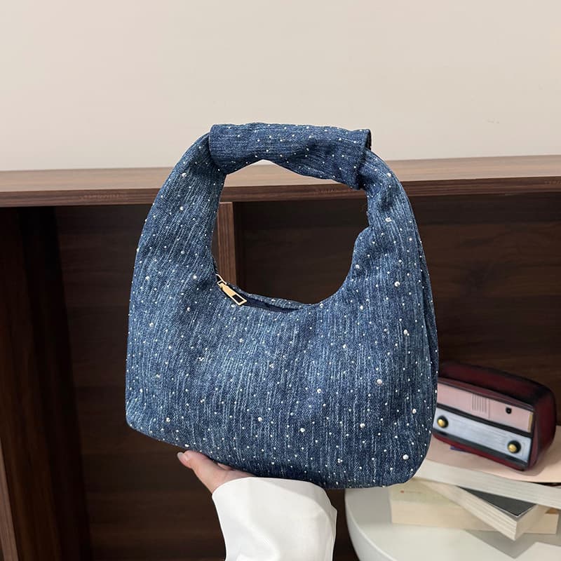 High-end fashionable handbag, women's armpit pillow bag, versatile crossbody bag, shoulder bag for daily commuting