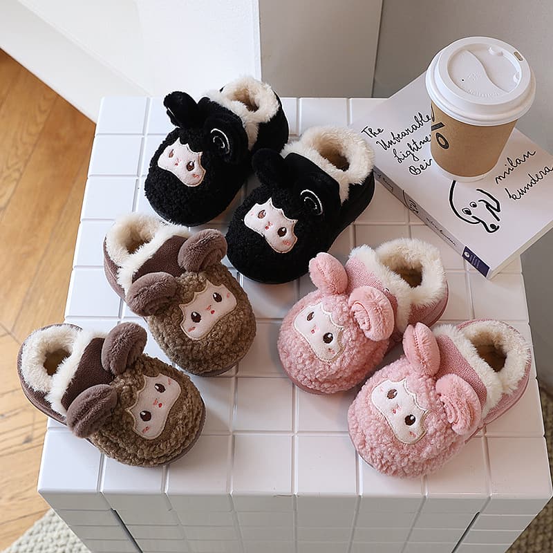 New Baby Warm Cotton Shoes, Cartoon Cute Children's Snow Boots, Outdoor Soft Sole Plush Doll Cotton Slippers for Indoor Use