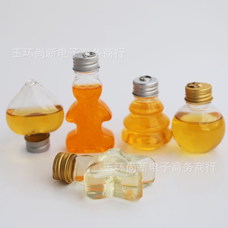 50ml gingerbread man Christmas tree heart star ornament transparent plastic bottle for cold drinks and milk tea trial, small capacity