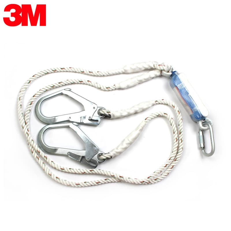 3M (Capital) 1390398 Protecta First dual hook shock-absorbing connecting rope.