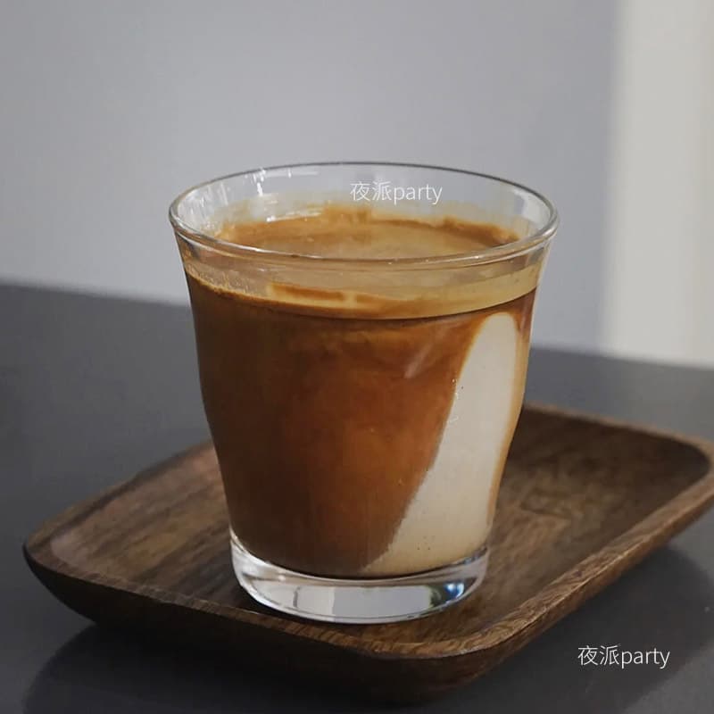 Dirty coffee cup ice American heat-resistant transparent thickened glass water cup ins Japanese simple Australian white latte cup