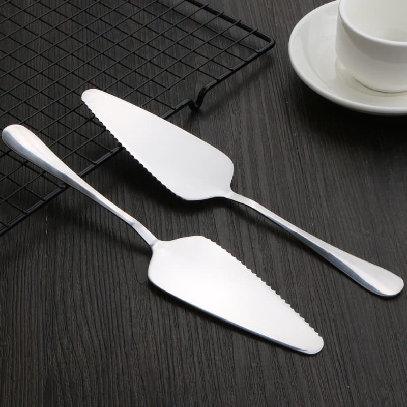Factory wholesale stainless steel cake knife, cake spatula, serrated triangular spatula, pizza spatula, logo printable cake knife