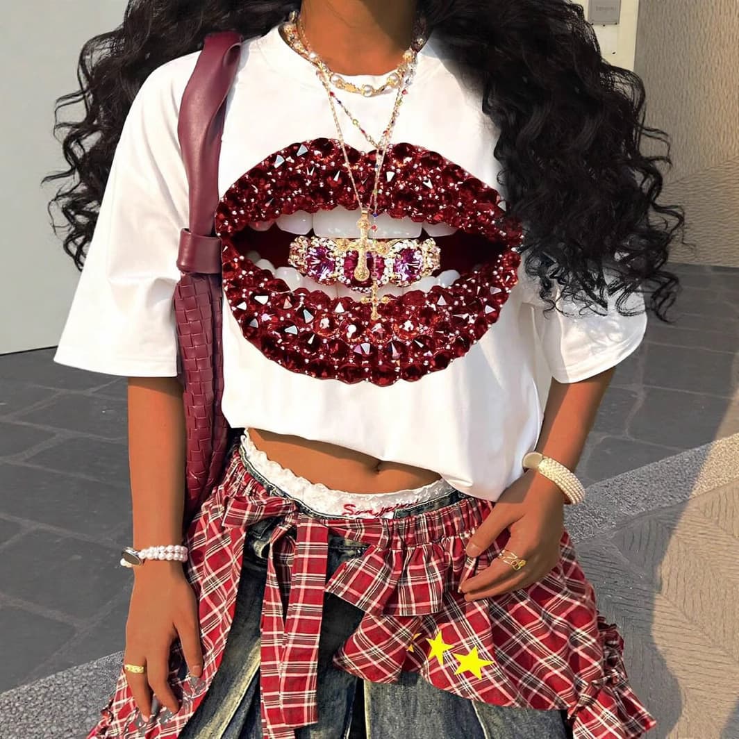 Women's Quirky Lip Jewelry Pattern Loose Plus-Size Ins-Style Drop-Shoulder Short-Sleeve T-Shirt Street Fashion Women's Clothing