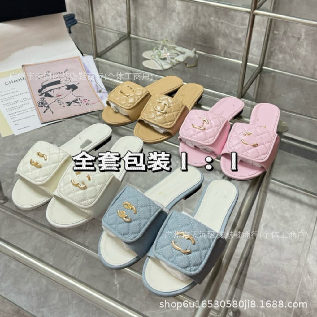 Xiangjia Foreign Trade Diamond Quilted Metal Buckle Flat One-Strap Summer New Genuine Leather Casual Open-Toe Sandals for Women