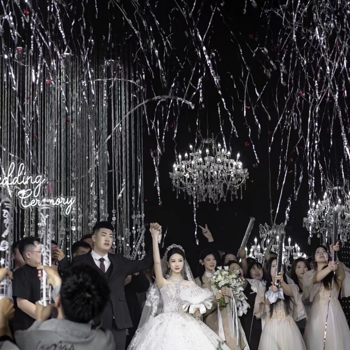 Wedding Confetti Cannon Small Confetti Cannon Petal Rain Confetti Cannon Wedding Supplies Handheld Confetti Cannon Factory Direct Sales