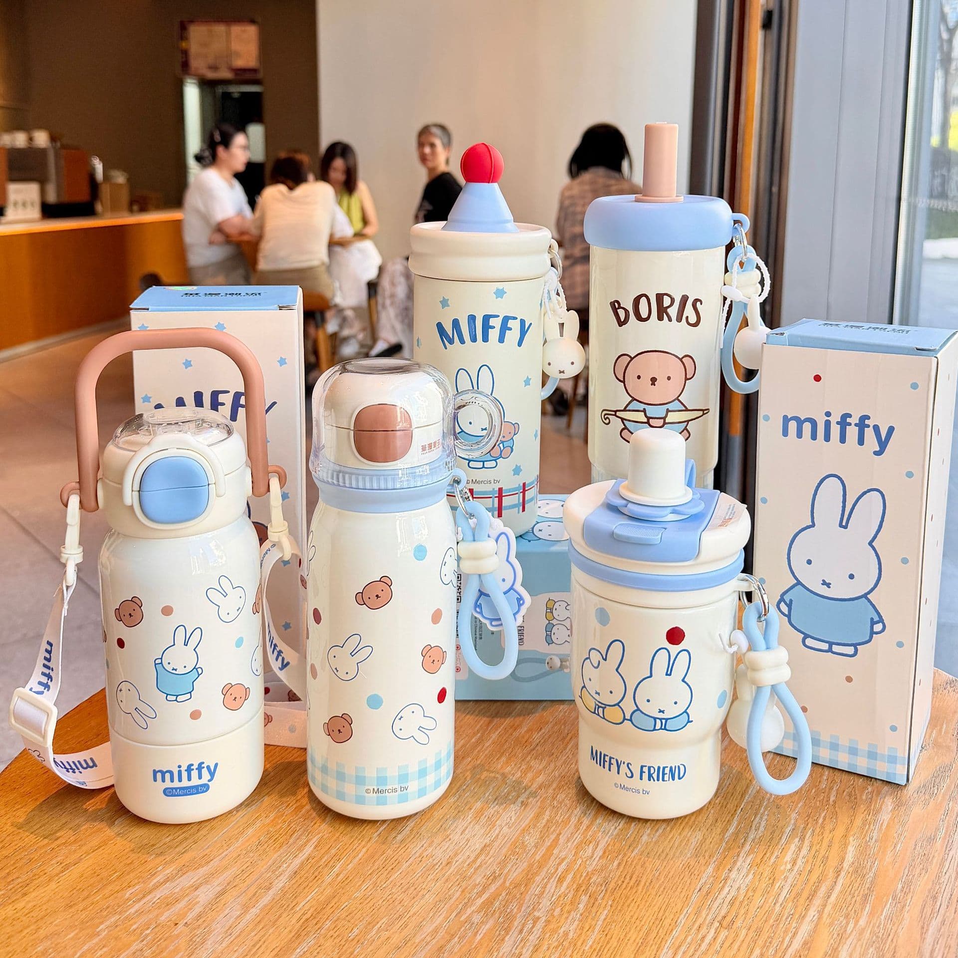 Official Miffy Insulated Water Bottle 316 Stainless Steel, Leak-Proof Cup, Portable Cute High Appearance Water Bottle for Students